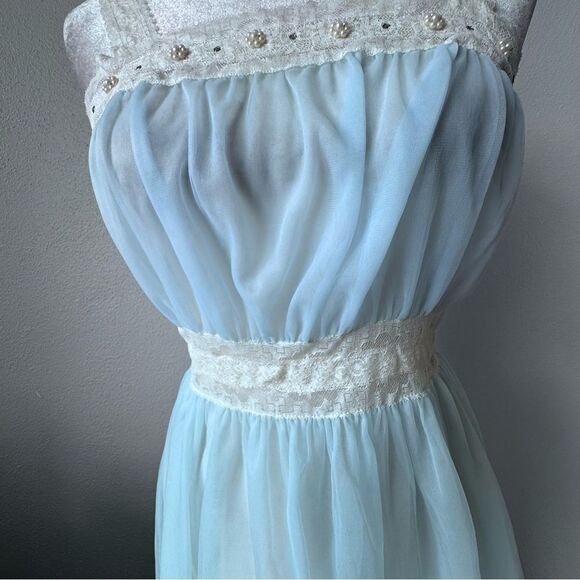 Tula Vintage 1940's Two Piece Set Nightgown Robe Blue Romantic Retro Lace Beaded - Picture 9 of 15